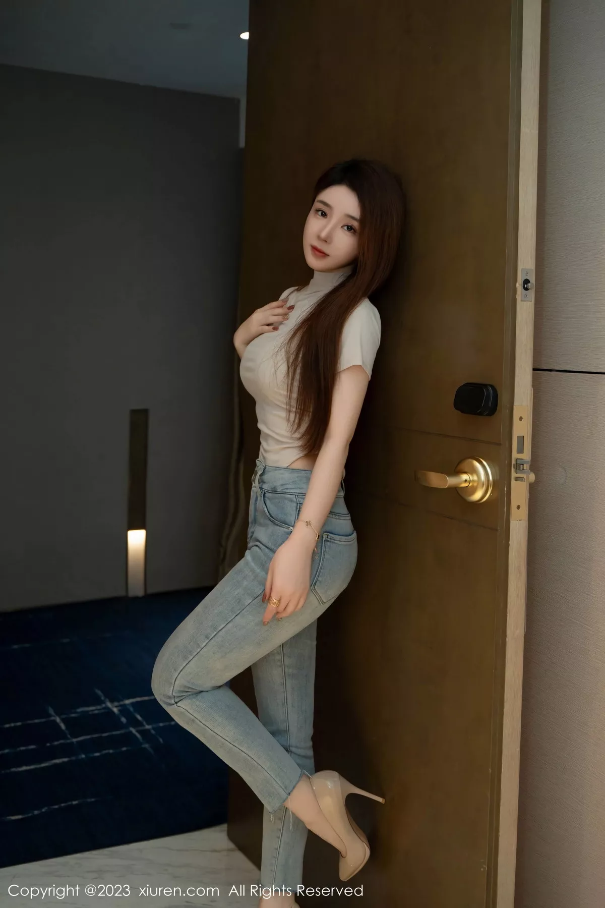 [XiuRen秀人网]第7586期雨儿baby写真-秀人资源网